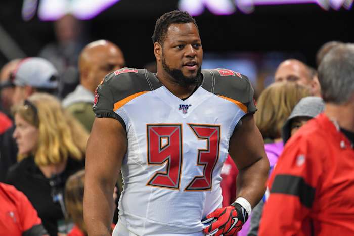 Ndamukong Suh, Buccaneers5